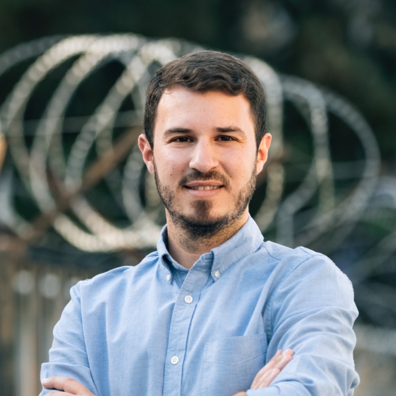 Steven W. Stavrou